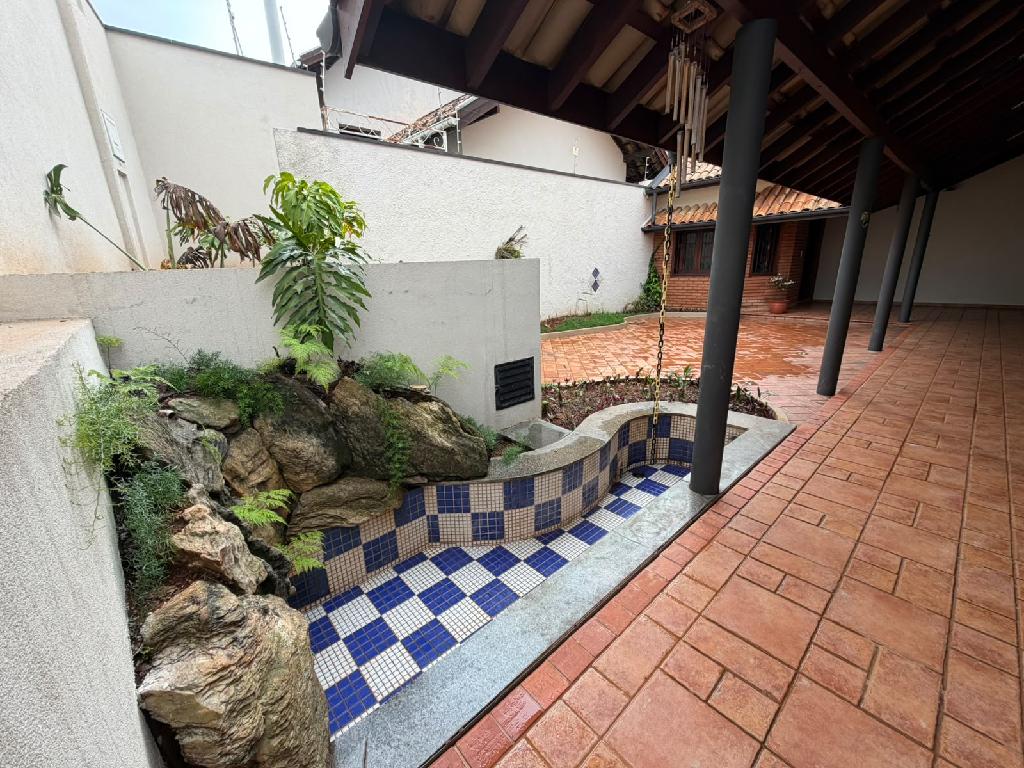 Casa 3813